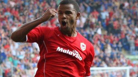Fraizer celebrates scoring against Manchester City