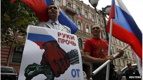 Protest against US military action against Syria, in St Petersburg, Russia (2 Sept 2013)