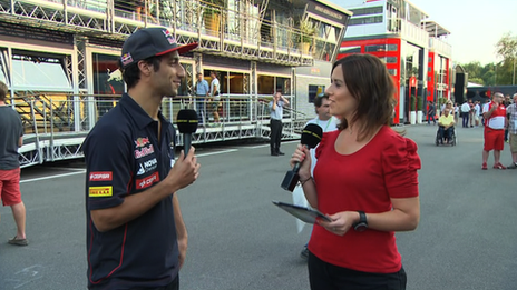 Daniel Ricciardo and Lee McKenzie (L-R)