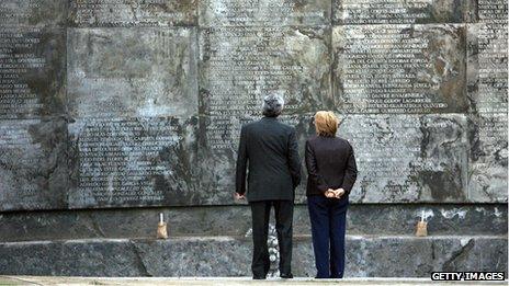 Former president Michelle Bachelet at the Villa Grimaldi memorial in 2006