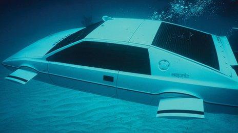 James Bond's submarine Lotus Esprit