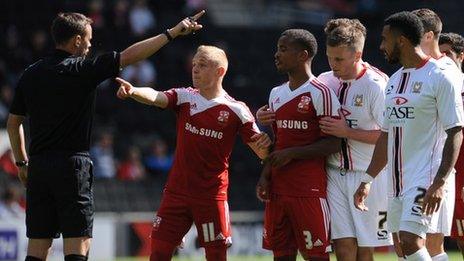 Nathan Byrne is sent off against MK Dons