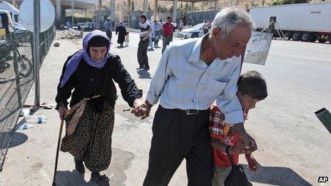 Refugees arriving at the Turkish border Sept 7th