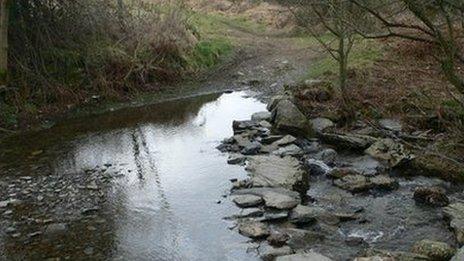 Stepping Stones and Ford across Nant Cwrddu, west of Pen y Pigyn