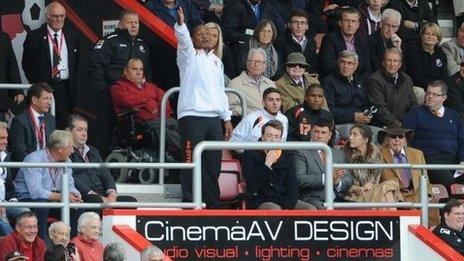 Paul Ince is sent to the stands