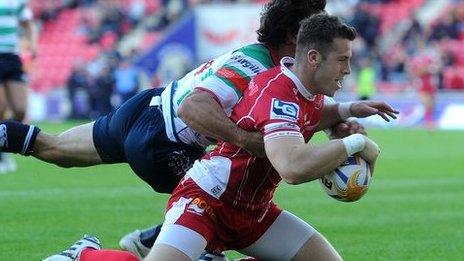 Gareth Davies