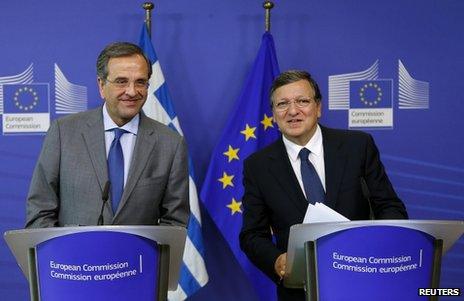 Greek Prime Minister Antonis Samaras (left) and European Commission President Jose Manuel Barroso at a news conference in Brussels, 17 September