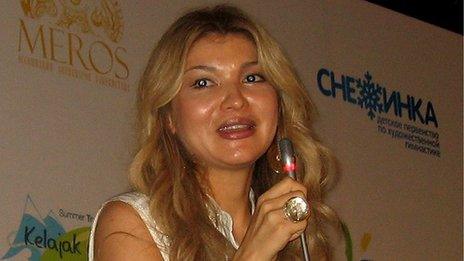 Gulnara Karimova, the first daughter of the Uzbek President speaking at a summer camp of her Fund Forum foundation