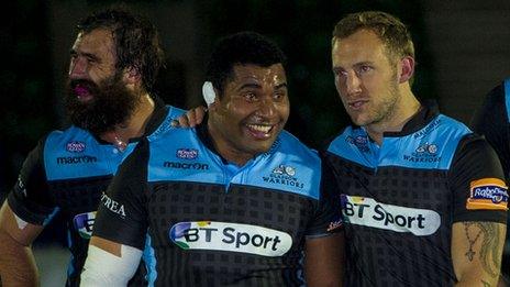 Glasgow Warriors players celebrating