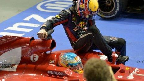 Webber hitches a ride from Alonso