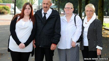 L-R Anne-Marie, Paul and Christine Eagle, Gwyneth Hughes