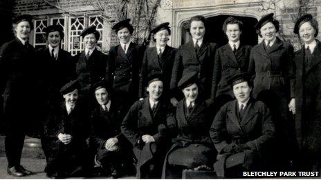 Bletchley Park Bombe operators at their accommodation at Crawley Grange. Mrs Ann Parker, nee White (back row, centre)