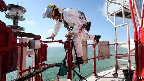 Beachy Head repainting