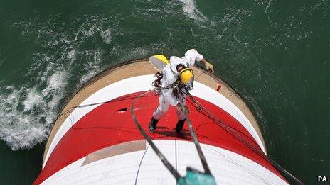 Beachy Head repainting