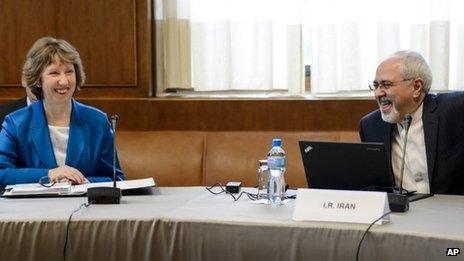 EU High Representative for Foreign Affairs Catherine Ashton and Iranian Foreign Minister Mohammad Javad Zarif, at the start of the two days of closed-door nuclear talks, 15 October