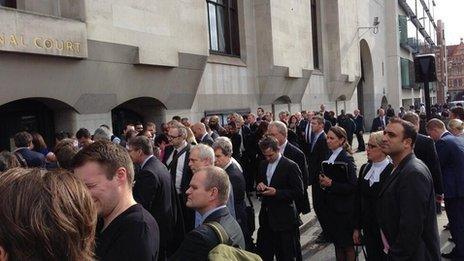 Crowds outside the Old Bailey