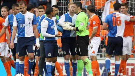 Blackpool & Blackburn brawl