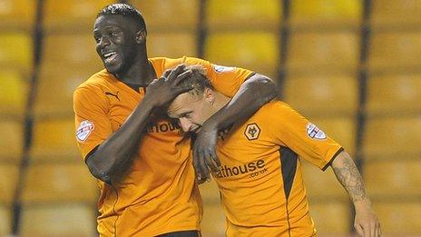 Bakary Sako (left) and Leigh Griffiths