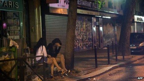 Prostitutes in Paris, 4 Aug 13