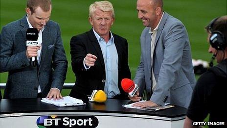 Scotland manager Gordon Strachan (centre) and other BT Sport TV guests