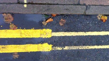 Louth yellow lines