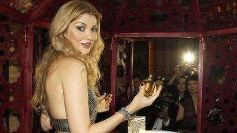 Gulnara Karimova presents a new collection in Tashkent (October 2012)