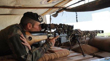 French soldier in Bangui (1/12)