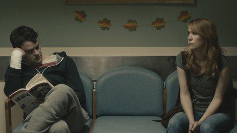 Bill Hader and Kristen Wiig in The Skeleton Twins