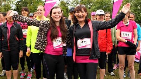 Lorraine Kelly with daughter Rosie before taking part in the Cancer Research UK Race for Life this year