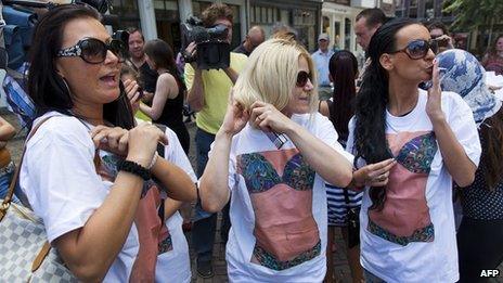 prostitutes demonstrating