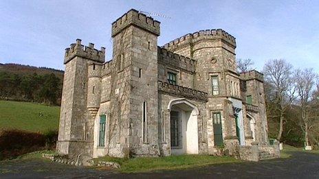 Killeavy Castle