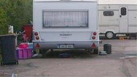 travellers caravan (generic)