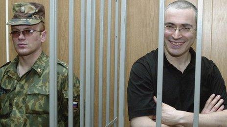 File photo of Mikhail Khodorkovsky inside a cell (16 July 2004)