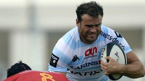 Jamie Roberts in action for Racing Metro