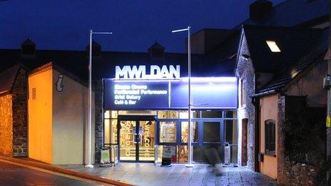 Theatr Mwldan