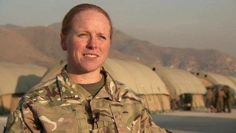 British female soldier speaking to Caroline Wyatt in Afghanistan