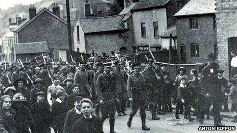 Prisoners being marched to the hall