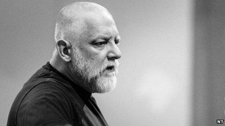 Simon Russell Beale