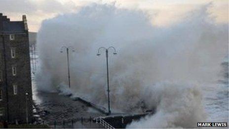 High waves hit Aberystwyth seafront