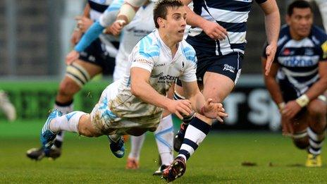 Elliott Davies in action against Sale Sharks