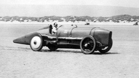 Malcolm Campbell in Pendine