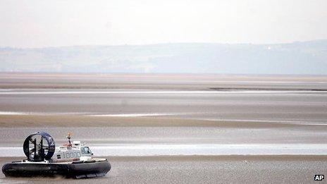 Hovercraft at Morecambe Bay