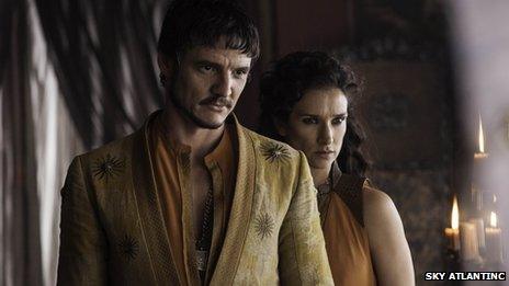 Pedro Pascal and Indira Varma as Oberyn Martell and Ellaria Sand