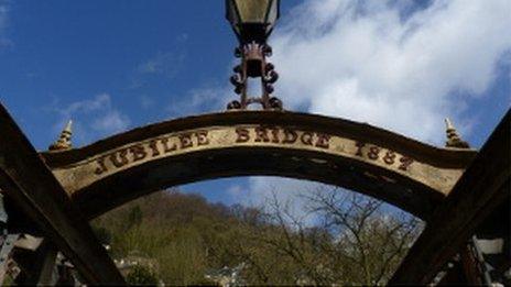 Jubilee Bridge