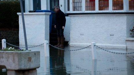 Flooding in Datchet