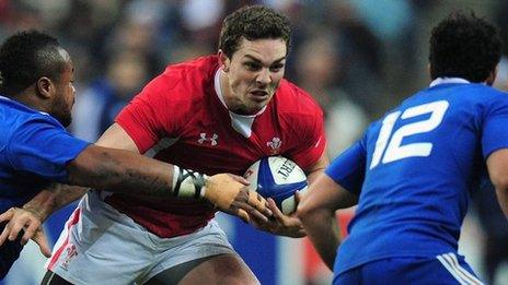 George North takes on France in Paris in 2013