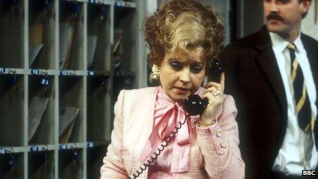 Prunella Scales