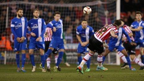 Ben Davies scores the winner