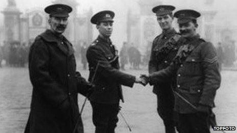 Unknown man, with Trooper Fred Potts VC, Trooper Frederick Bennett and Corporal F J (Bob) Wells (l -r)