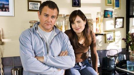 Hugh Bonneville and Elizabeth McGovern in Freezing